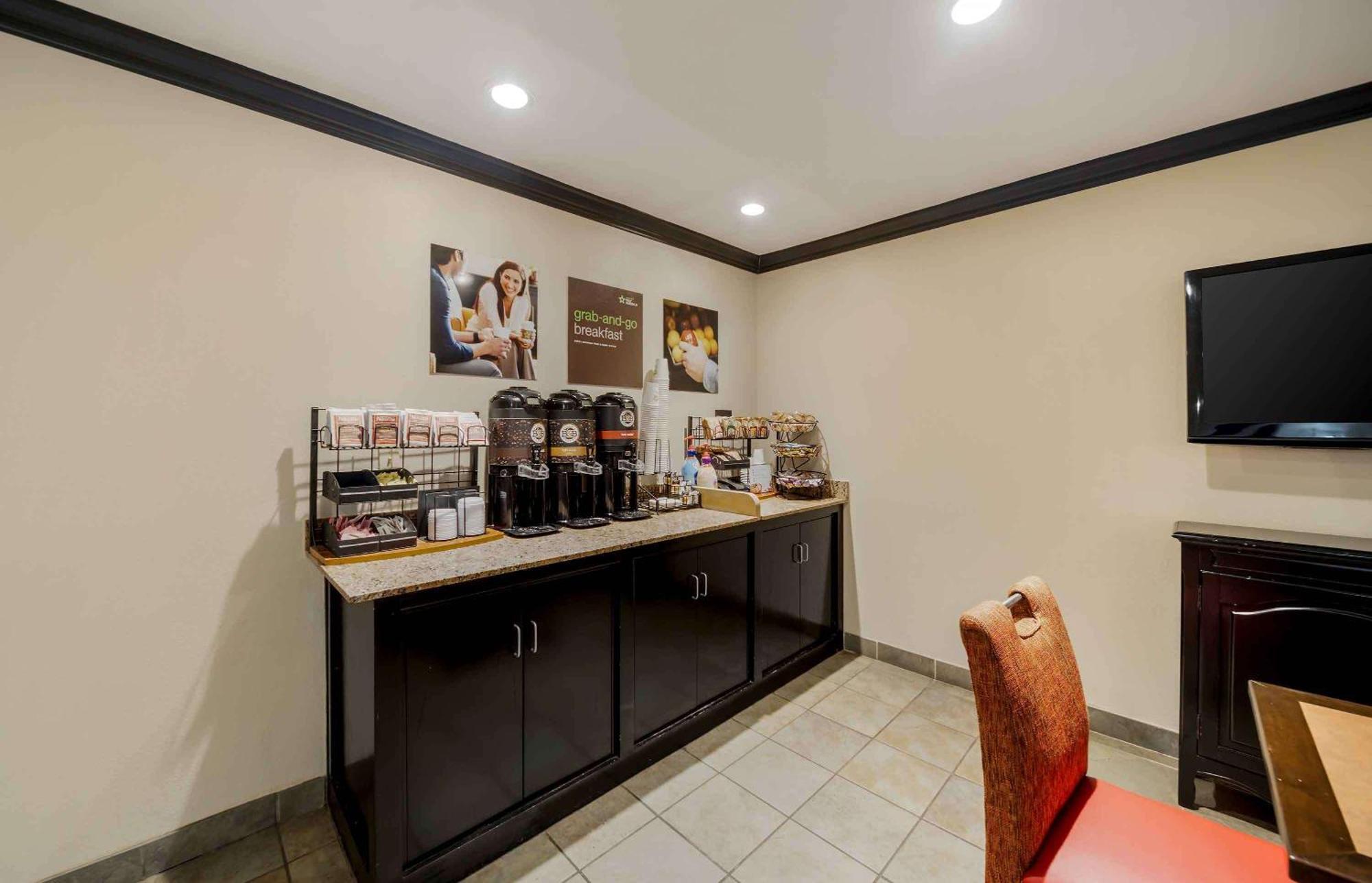 Extended Stay America Suites - Oklahoma City - Northwest Екстериор снимка