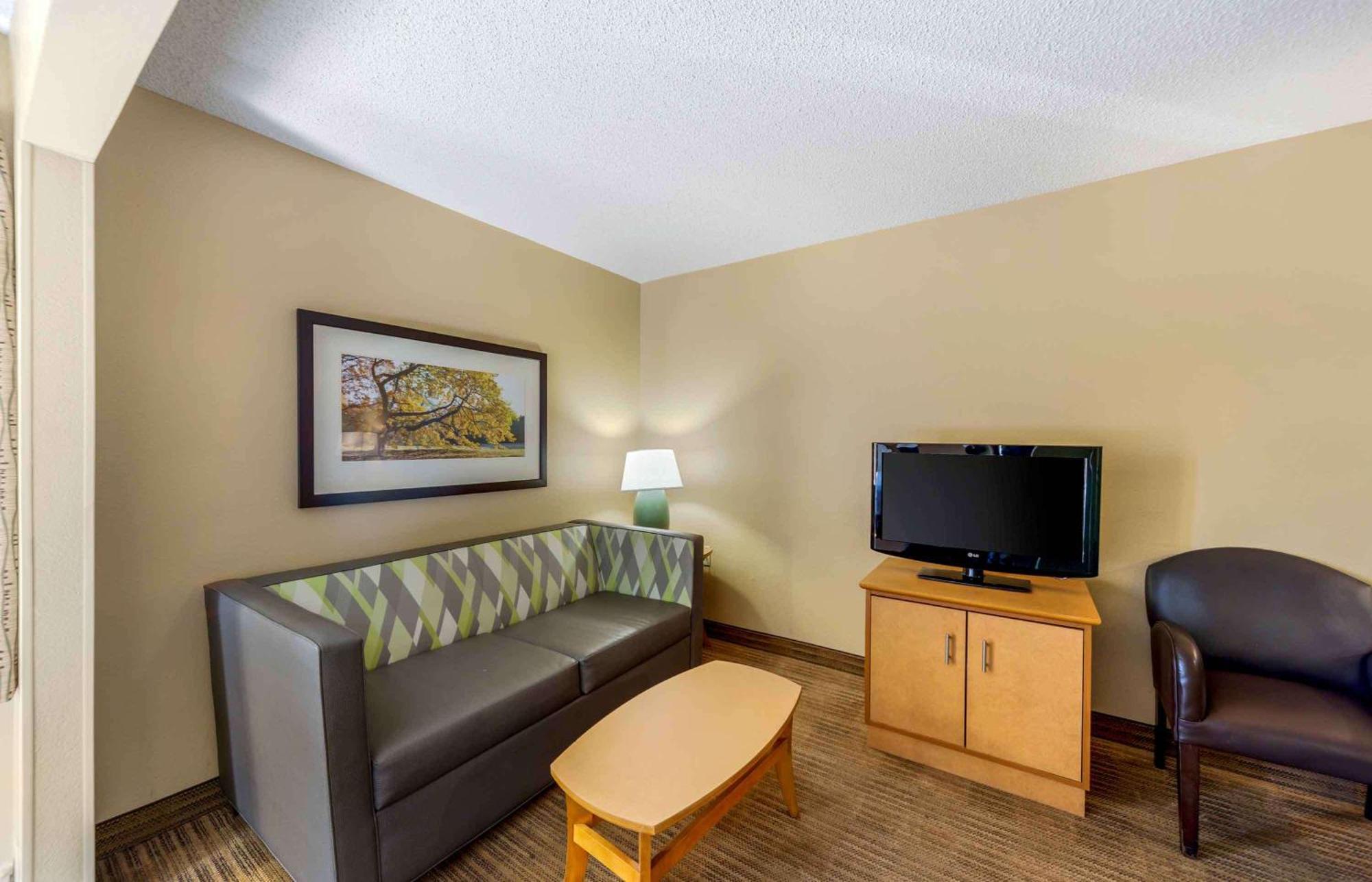 Extended Stay America Suites - Oklahoma City - Northwest Екстериор снимка